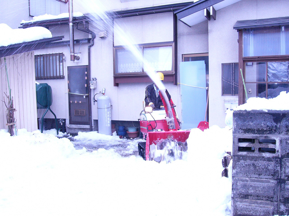 045-001 除雪作業サービス (2回分)