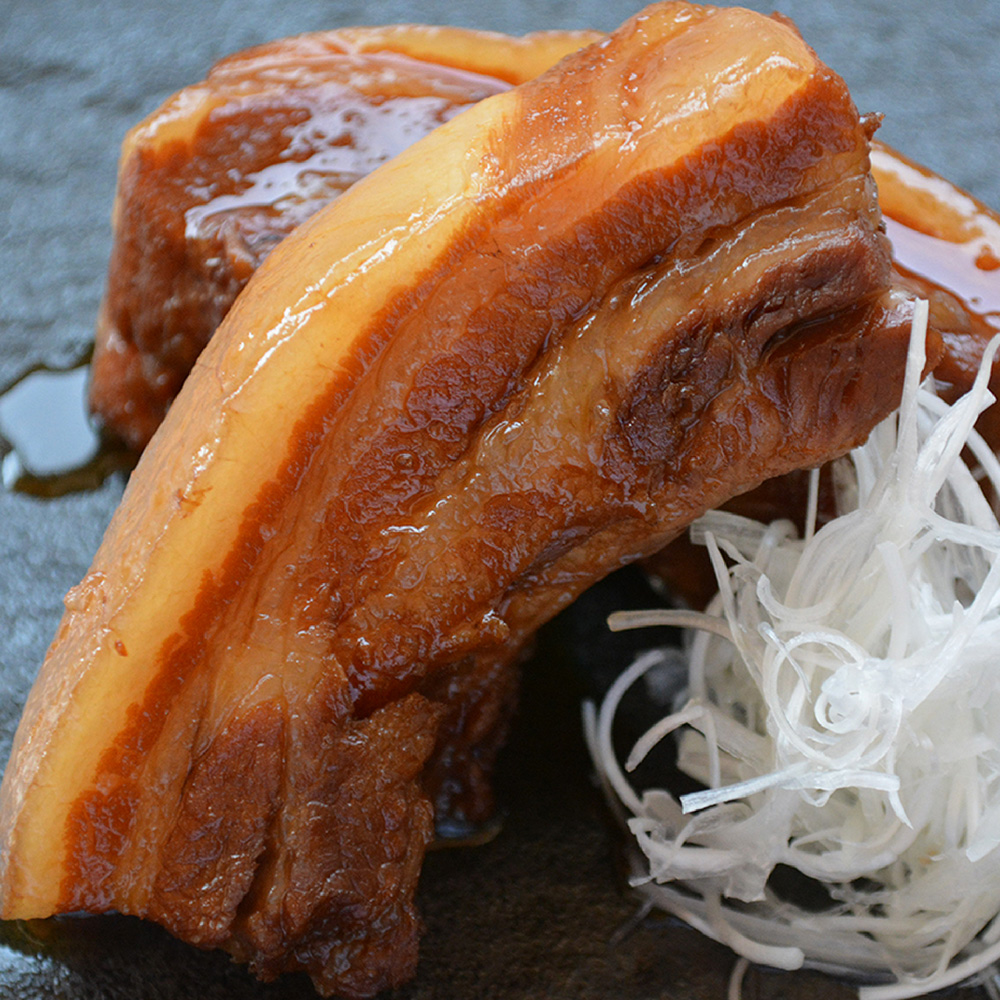 027-B018 米沢豚一番育ち使用 豚の角煮